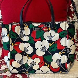 Kate Spade Dawn Breezy, Multicolor Floral Tote